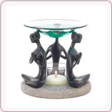 A WOMAN`S PRAYER OIL WARMER